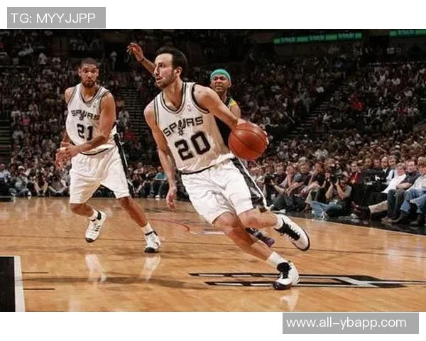 托尼帕克与保罗同现身马刺比赛现场引发球迷热议